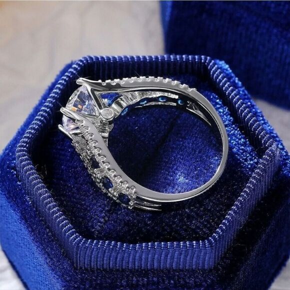 Blue Sapphire & Clear White Diamond Center Stone & Baguette Diamonds P - Picture 9 of 9